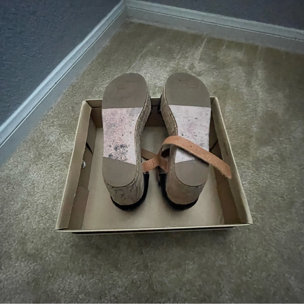 Wedges - Picture 3 of 4